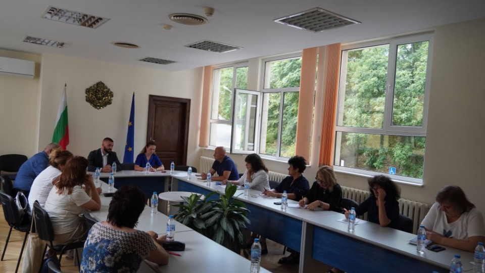 Нови подходи ще се прилагат при обхвата на децата и учениците в детските градини и училищата през учебната 2025/2026г.